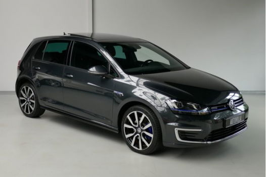 Volkswagen Golf - 1.4 TSI GTE Adaptive Cruise - 1