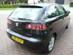 Seat Ibiza - 1.4-16V Signo 2002 ZWART/CLIMATRONIC/LICHTMETALEN VELGEN - 1 - Thumbnail