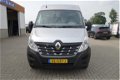 Renault Master - T33 2.3 dCi 136pk L2H2 met Dhollandia laadlift / lease vanaf € / airco / cruise / n - 1 - Thumbnail