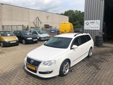 Volkswagen Passat Variant - 1.6 TDI BlueMotion LEER NAVI R36 BODYKIT GECHIPT 138PK