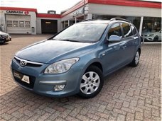 Hyundai i30 CW - 1.6i Dynamic