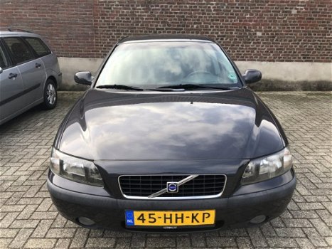 Volvo S60 - 2.4 Edition - 1