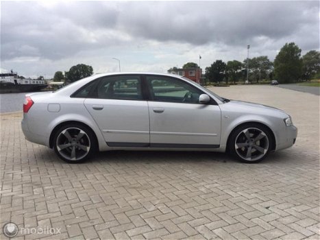 Audi A4 - 3.0 Exclusive MT - 1