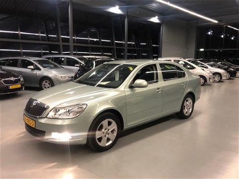 Skoda Octavia - 1.4 TSI Greentech Elegance 1e eigenaar, PDC, cruise control 115dkm - 1