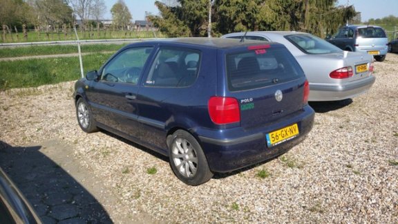 Volkswagen Polo - 1.4 Comfortline - 1