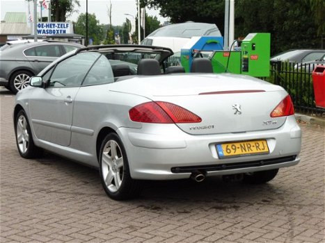 Peugeot 307 CC - 2.0-16V /automaat/2004/leer/clima/boekjes/nap - 1