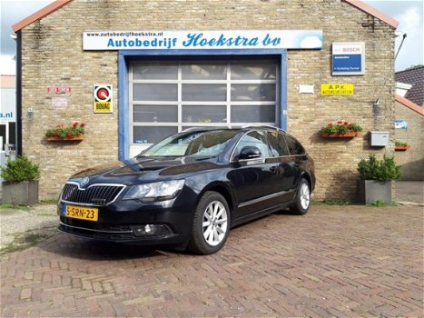 Skoda Superb Combi - 1.6 TDI Sprint Pro - 1