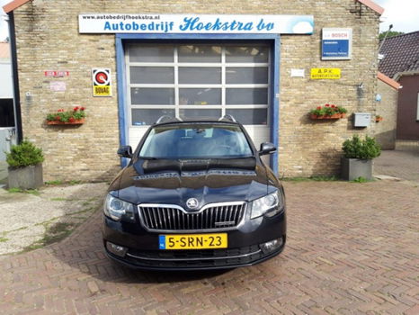 Skoda Superb Combi - 1.6 TDI Sprint Pro - 1