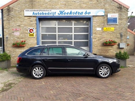 Skoda Superb Combi - 1.6 TDI Sprint Pro - 1