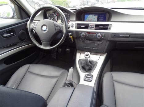 BMW 3-serie Touring - 318D CORPORATE LEASE LUXURY LINE - Leer - Navi - PDC - X - 1