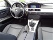 BMW 3-serie Touring - 318D CORPORATE LEASE LUXURY LINE - Leer - Navi - PDC - X - 1 - Thumbnail