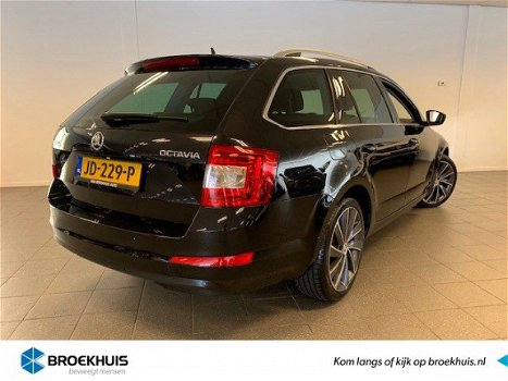 Skoda Octavia Combi - 1.4 TSI 150 pk Greentech Style Businessline | Navigatie | Park.sens. | Climate - 1