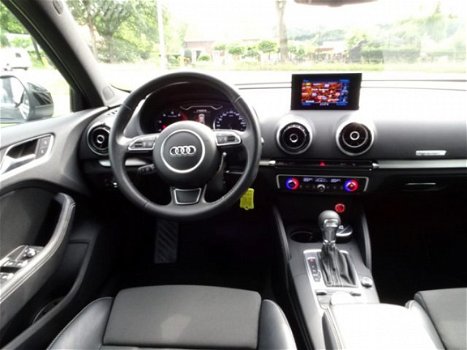 Audi A3 Sportback - 1.4 TFSI Ambition Pro Line Aut. S-Line g-tron Navigatie / Bi-Xenon - 1