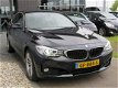 BMW 3-serie Gran Turismo - 320i Executive M interieur Sportstoelen Groot Navi Xenon Clima PDC - 1 - Thumbnail