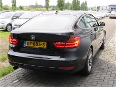 BMW 3-serie Gran Turismo - 320i Executive M interieur Sportstoelen Groot Navi Xenon Clima PDC