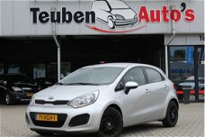 Kia Rio - 1.1 CRDi Plus Pack Euro 5 airco, radio cd speler, elektrische ramen, afneembare trekhaak,