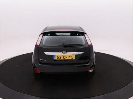 Ford Focus - 1.8 125PK Limited Nav | Cruise | Park. sensoren | Voorruitverw. | Dealer onderh - 1