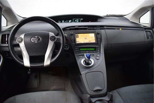 Toyota Prius - 1.8 Hybrid Dynamic | Navigatie | 17