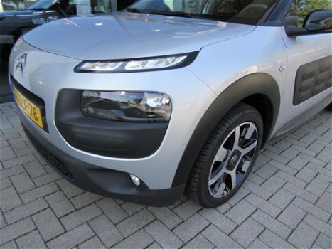 Citroën C4 Cactus - PURETECH 110 SHINE NAVI/CLIMA/17