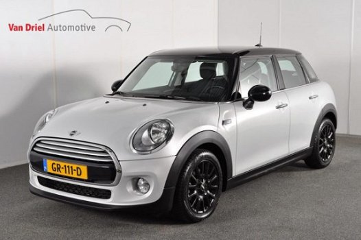 Mini Mini Cooper - 1.5 Navigatie Keyless - 1