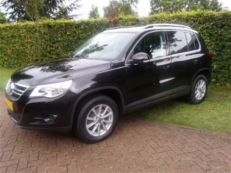 Volkswagen Tiguan - 2.0 TSI Sport en Style 4 Motion. 36000 km Panoramadak, Xenon, Cr - 1