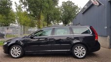 Volvo V70 - 2.0 T4 190PK, 1e Eig, Xenon, PDC, Navi