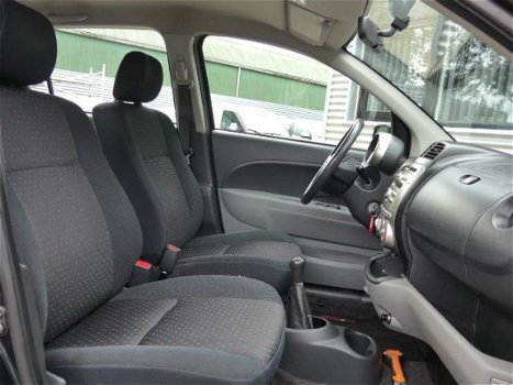 Daihatsu Sirion 2 - 1.0-12V Premium 5-deurs. zwart. Nette Auto - 1