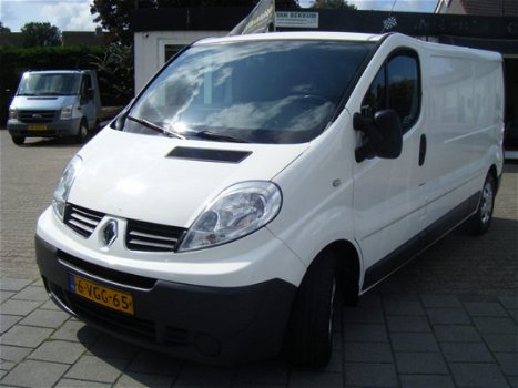 Renault Trafic - 2.5 dCi T29 L2H1 VOORZIEN VAN AIRCO + TREKHAAK - 1