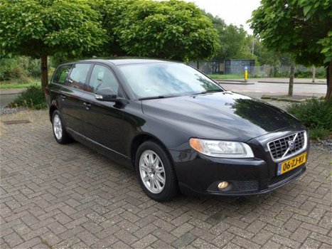 Volvo V70 - 2.0D Momentum *perfect rijdende auto*APK 12-04-2020 - 1