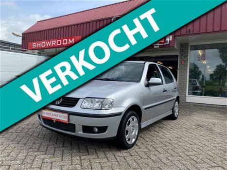 Volkswagen Polo - 1.4-16V Highline Pas grote beurt gehad en distributie vervangen - 1