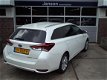 Toyota Auris Touring Sports - 2015 1.8 Hybrid Executive, 1e Eigenaar, Dealer onderhouden, Bouwjr.12- - 1 - Thumbnail