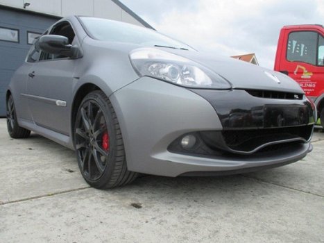 Renault Clio - RS 2.0 Ange et Demon 540/666 - 1