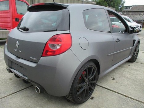 Renault Clio - RS 2.0 Ange et Demon 540/666 - 1