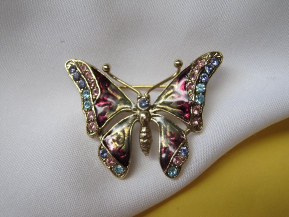 Broche Liz Claiborne goudkleurig emaille vlinder met roze en blauwe rijnsteentjes 3.5x2.7 cm - Afbeelding 4