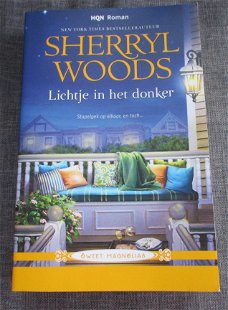 HQN roman 191 Sherryl Woods - Lichtje in het donker