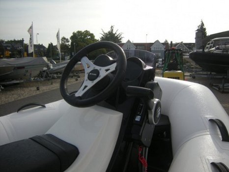 Brig Falcon 330 Sport (met Jockeyconsole) - 7