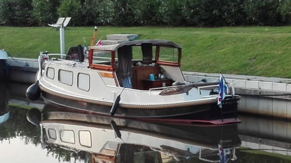 Zalmschouw motorboot - 5
