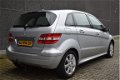 Mercedes-Benz B-klasse - 170 5DRS NL-auto Airco Cruise Trekhaak - 1 - Thumbnail