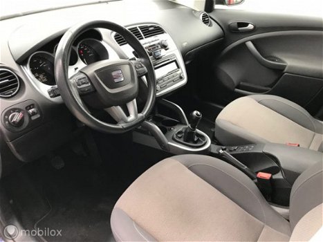 Seat Altea XL - 1.6 TDI Ecomotive Style Trekhaak/Clima/Cruise - 1