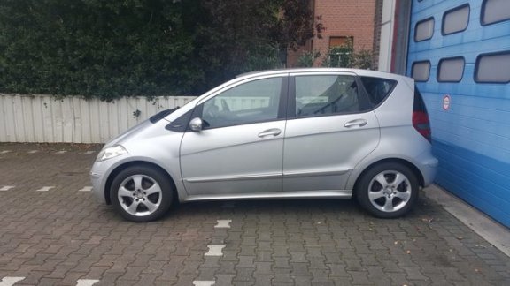 Mercedes-Benz A-klasse - 170 Avantgarde Mooiste van Nederland - 1