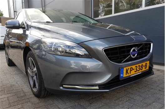 Volvo V40 - 1.6 D2 R-Design Navi PDC Camera Cruise NAP - 1