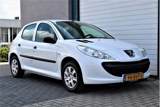 Peugeot 206 - 1.1 XR |NAP|NETTE AUTO| - 1