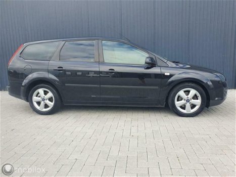 Ford Focus Wagon - 1.6 TDCI NAP Dealeronderh NW APK 1st eige - 1