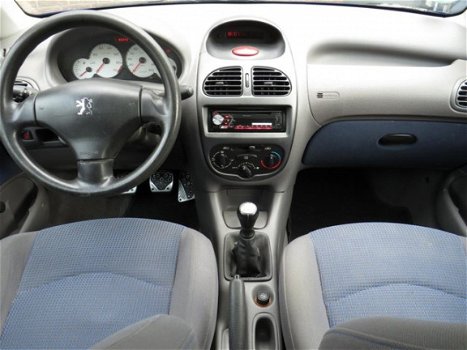 Peugeot 206 - 1.1 XN Stuurbekrachtiging / APK 02-2020 - 1