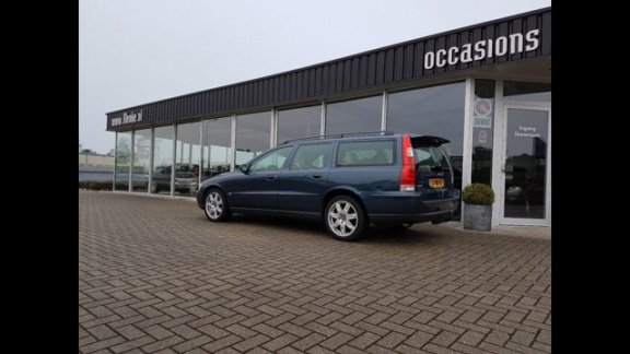 Volvo V70 - 2.4D automaat, Klima, Cruise - 1