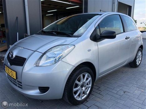 Toyota Yaris - 1.0 VVTi + - 1