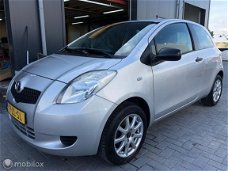 Toyota Yaris - 1.0 VVTi +