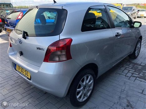 Toyota Yaris - 1.0 VVTi + - 1