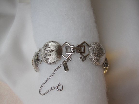 Armband Monet zilverkleurig sneeuwbal motief schakels 19 cm. - Afbeelding 6