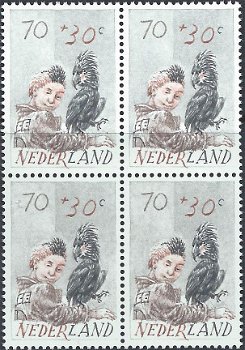 Postzegels Nederland - 1982. Kinderzegels, kinderen met dieren (70+30ct) - 1